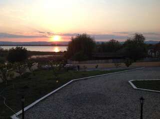 Лоджи Laguna Verde Crivina-4